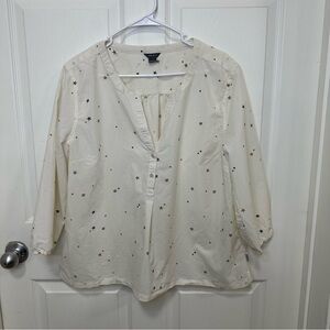 Eddie Bauer White Star Print Blouse